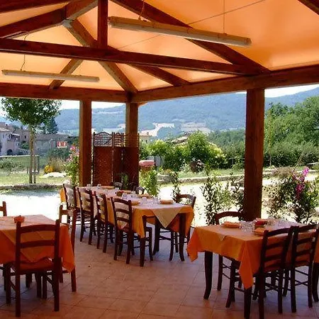 Alojamento de Turismo Rural Agriturismo La Palombara Cascia