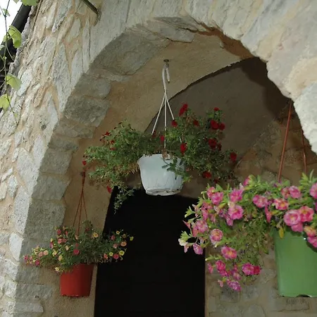 Agriturismo La Palombara *